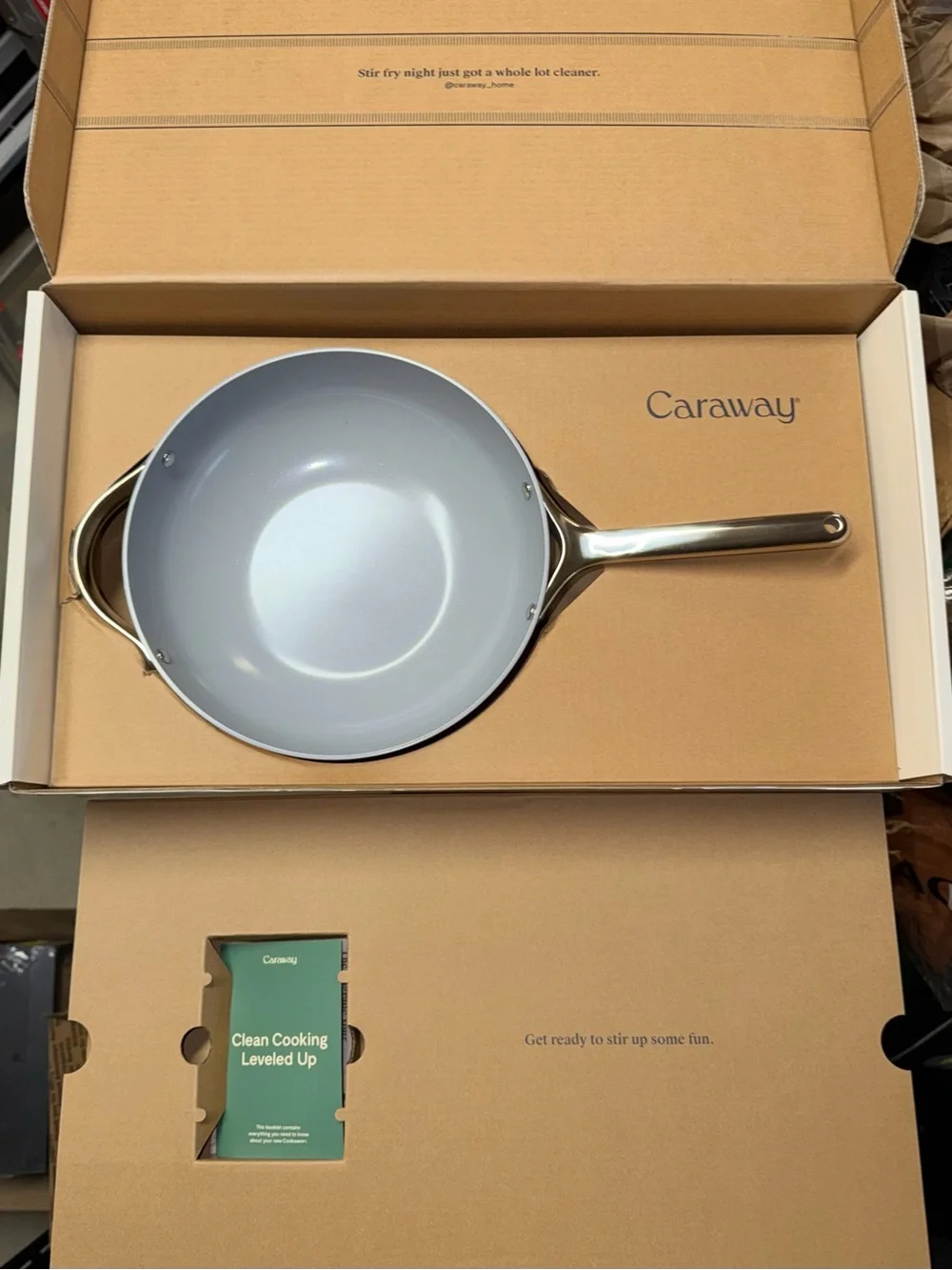 NEW $145 Caraway Stir Fry Pan 12” Wok-Inspired Non-Stick Ceramic Pan